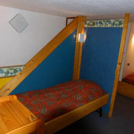 Aiguille Grive Bat Ii - 2 Pieces En Duplex Pour 5 Personnes Proche Des Pistes Dans Le Village De Charmettoger A Arc 1800 Mae-2089